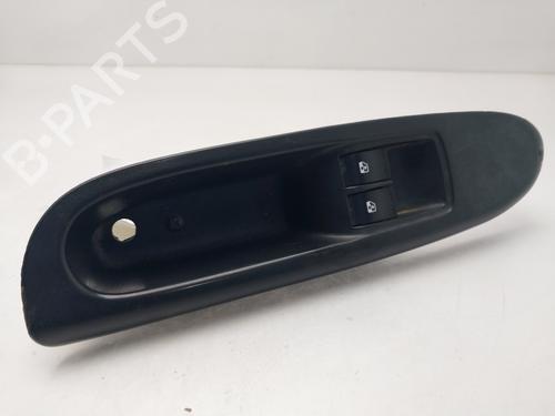 Used Left front window switch Left front window switch RENAULT CLIO II (BB_, CB_) 1.5 dCi (B/CB07) (65 hp) 33301763 33301763
