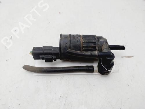 Used Washer pump RENAULT CLIO II (BB_, CB_) 1.2 16V (BB05, BB0W, BB11, BB27, BB2T, BB2U, BB2V, CB05,... (75 hp) 28186092