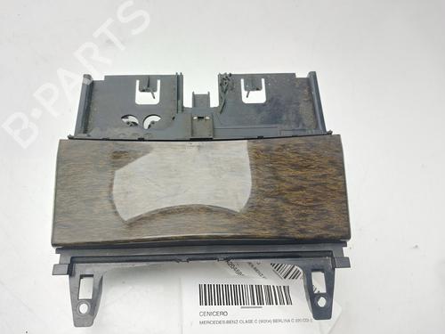 Cinzeiro MERCEDES-BENZ C-CLASS (W204) [2007-2015]  31370359