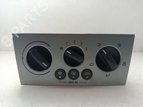 AC-Styringsenhed/Manøvreenhed AC-Styringsenhed/Manøvreenhed 39504670 39504670