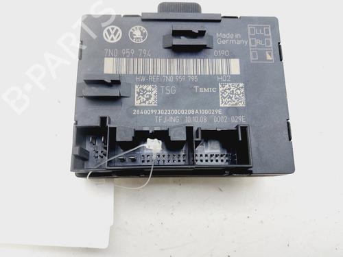 Comfort control module SKODA SUPERB II (3T4) 2.0 TDI 16V | BP21273274M56 