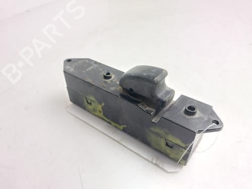 Pulsantiera posteriore destra Pulsantiera posteriore destra MITSUBISHI PAJERO SPORT I (K7_, K9_) [1996-2026] 35803807 35803807