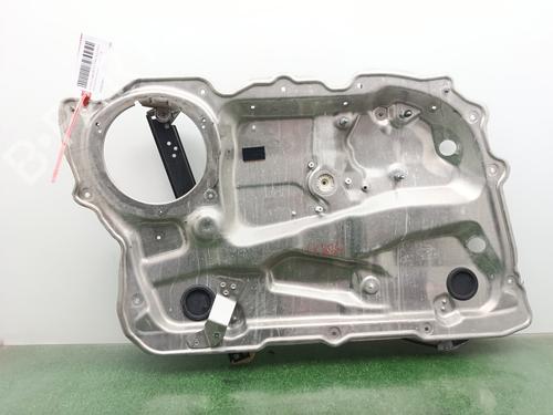 BP30564782C22 main image