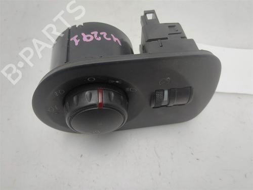 Headlight switch SEAT LEON (1P1) 2.0 TDI | BP38415230I24 - Image 2