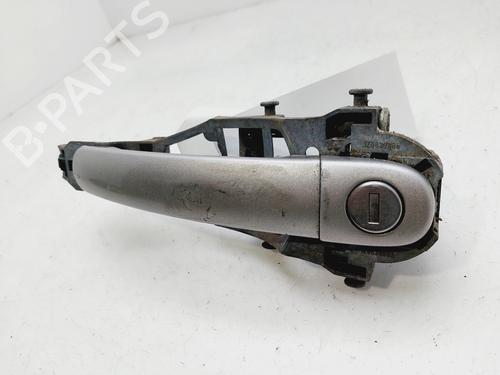 Front left exterior door handle VW GOLF V (1K1)  | BP30063021C128 