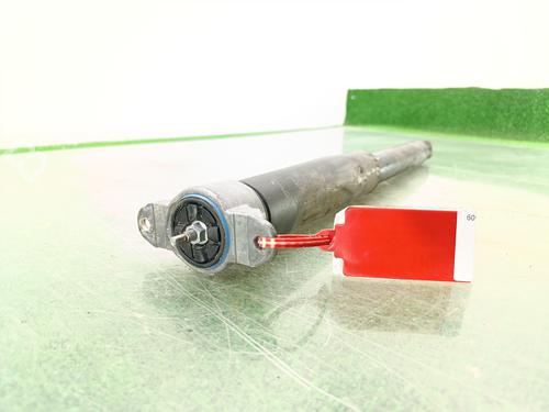 Left rear shock absorber FORD KUGA II (DM2) 2.0 TDCi | BP28047532M18 