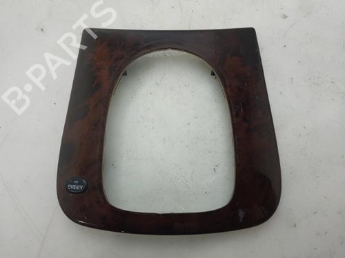 Middenconsole Middenconsole MERCEDES-BENZ S-CLASS (W220, V220) S 500 (220.075, 220.175, 220.875) (299 hp) 36262002 36262002