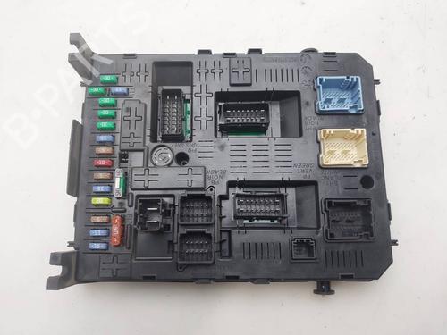Used Fuse box Fuse box PEUGEOT 3008 I MPV (0U_) [2009-2017] 38950256 38950256