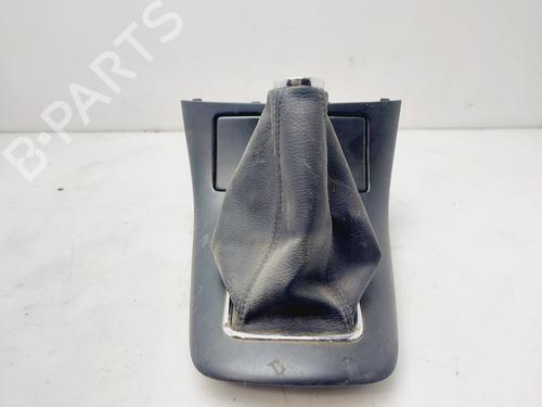 Cendrier TOYOTA AVENSIS (_T25_) 2.0 VVT-i (AZT250_, AZT250R) (147 hp) 21141659
