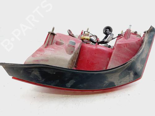 Right taillight HYUNDAI ELANTRA III Saloon (XD) 1.6 | BP27526147C35 