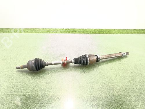 Arbre de transmission avant droit Arbre de transmission avant droit 38232124 38232124