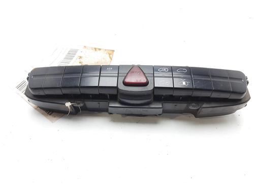 Used Warning switch MERCEDES-BENZ VITO / MIXTO Van (W639) 109 CDI (639.601, 639.603, 639.605) (95 hp) 17903357