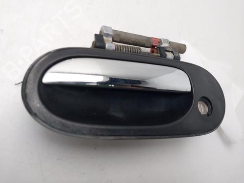front-left-exterior-door-handle-nissan-almera-ii-hatchback-n16-2000-33296759 main image