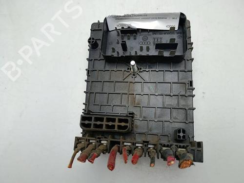 Used Fuse box Fuse box VW PASSAT B6 Variant (3C5) [2005-2011] 39993278 39993278