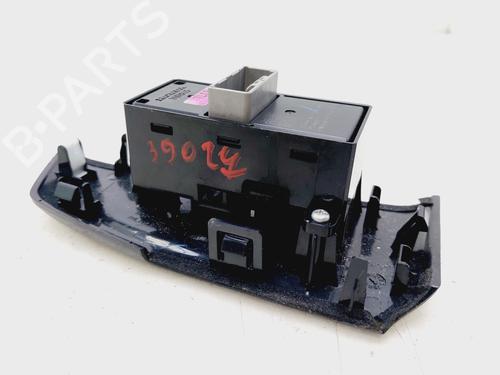 Left rear window switch HONDA ACCORD VIII (CU) 2.0 i (CU1) | BP29908774I29