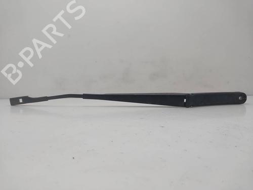 Used Front windshield wiper arm Front windshield wiper arm 39065987 39065987