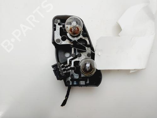 Używane Oprawka żarówki BMW 3 (E46) 320 d (150 hp) 30961469