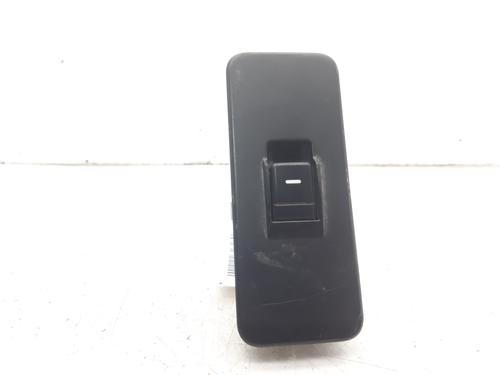 Used Right rear window switch LAND ROVER DISCOVERY III (L319) 2.7 TD 4x4 (190 hp) 12400421