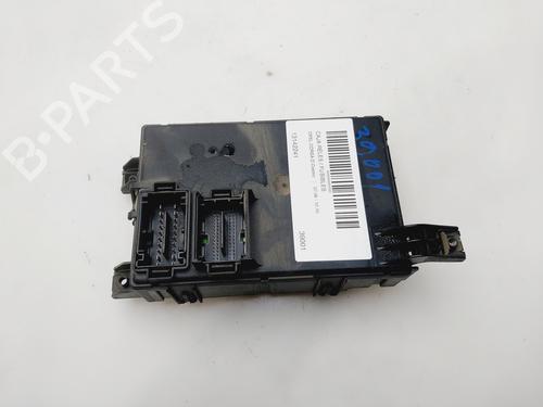 Used Fuse box OPEL CORSA D (S07) [2006-2015]  28292791