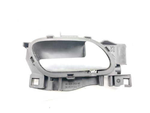 Used Front right interior door handle Front right interior door handle CITROËN C5 III (RD_) 1.6 HDi 110 (RD9HZC) (109 hp) 33296686 33296686