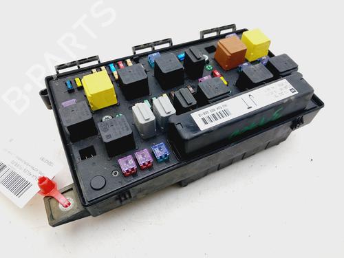 Fuse box OPEL ASTRA H (A04)  | BP30386213E1 
