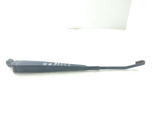 Used Front windshield wiper arm MITSUBISHI GALLOPER (JK-01) 2.5 TD intercooler (99 hp) 29326395