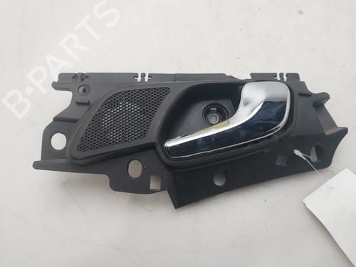 Used Front right interior door handle Front right interior door handle OPEL CORSA D (S07) [2006-2015] 33931901 33931901