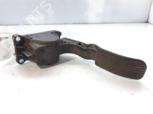 Used Pedal MERCEDES-BENZ SPRINTER 3,5-t Platform/Chassis (B906) 315 CDI (906.131, 906.133, 906.135, 906.231, 906.233,... (150 hp) 9147746