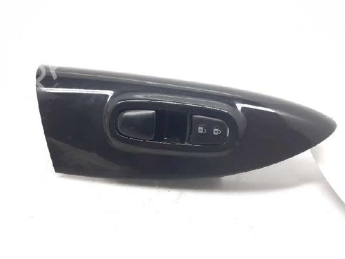Used Right front window switch NISSAN JUKE (F15) 1.5 dCi (110 hp) 5935956
