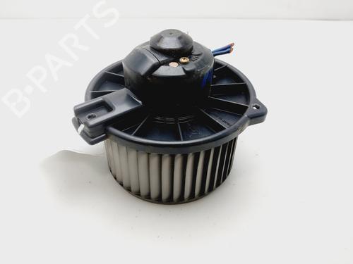 Used Heater blower motor TOYOTA YARIS (_P1_) 1.4 D-4D (NLP10_, NLP10R) (75 hp) 28355176