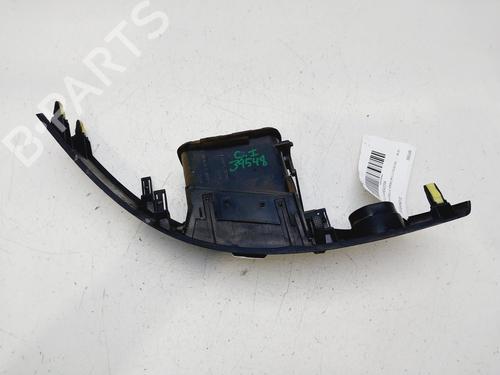Air vent TOYOTA COROLLA Verso (ZER_, ZZE12_, R1_) 2.2 D-4D (AUR10_, AUR10R) | BP29600565I21 