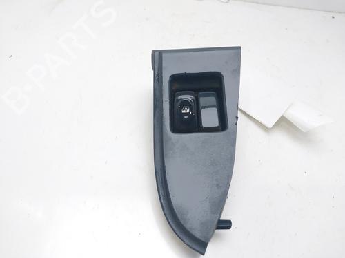 Right front window switch RENAULT KANGOO (KC0/1_) D 65 1.9 (KC0E, KC02, KC0J, KC0N) (64 hp) 7700304763 |