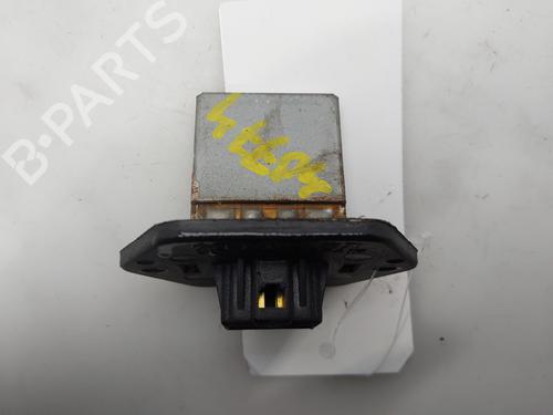 Used Heater resistor Heater resistor KIA SHUMA II (FB) 1.6 (101 hp) 33330025 33330025