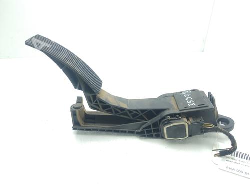 Pedal MERCEDES-BENZ M-CLASS (W164) ML 320 CDI 4-matic (164.122) (224 hp) 23071246