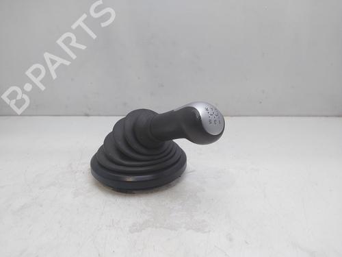 Used Shift knob FORD FIESTA V (JH_, JD_) 1.4 16V (80 hp) 15648436
