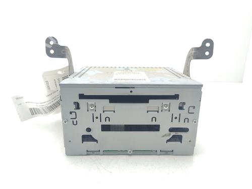 Used Radio MITSUBISHI OUTLANDER II (CW_W) 2.0 DI-D (CW8W) (140 hp) 26927199