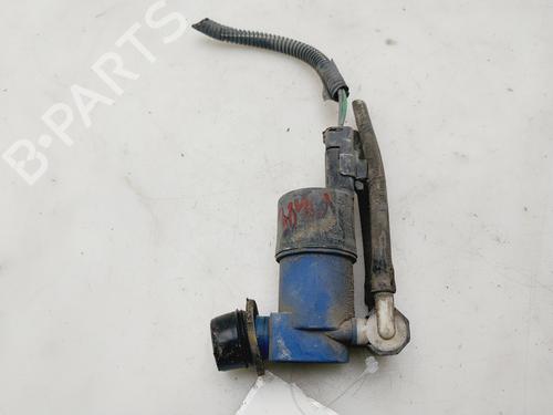 Used Washer pump RENAULT TWINGO II (CN0_) 1.2 16V (CN0K, CN0V, CN0A) (76 hp) 27347644