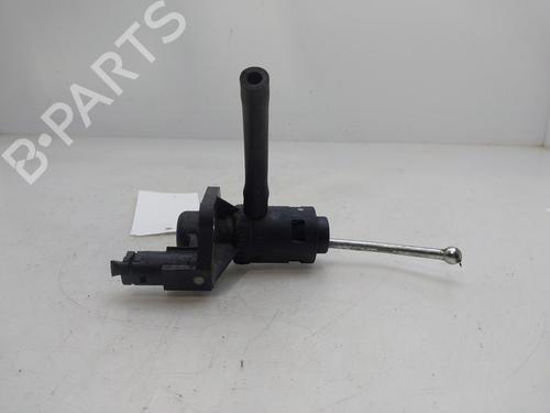 Clutch slave cylinder SEAT EXEO (3R2) 2.0 TDI | BP30466972M113