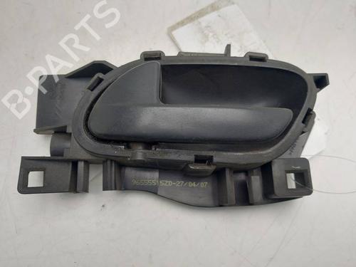 Used Front left interior door handle Front left interior door handle 39236621 39236621