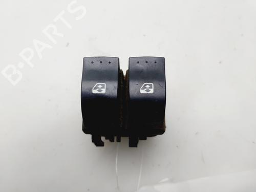 Mando elevalunas delantero izquierdo RENAULT CLIO II (BB_, CB_) 1.5 dCi (B/CB07) (65 hp) 30830063