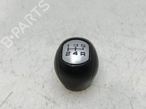 Used Shift knob FORD MONDEO III (B5Y) 1.8 16V (125 hp) 29705808