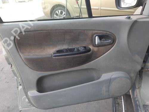 Koplamp links RENAULT SCÉNIC I MPV (JA0/1_, FA0_) 1.9 dCi RX4 | BP10222880C28 