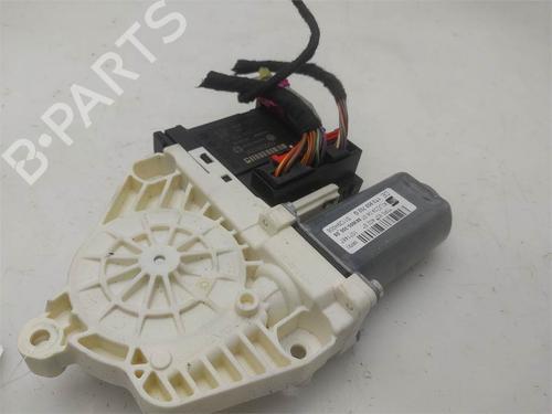Used Right front window motor Right front window motor 38324758 38324758