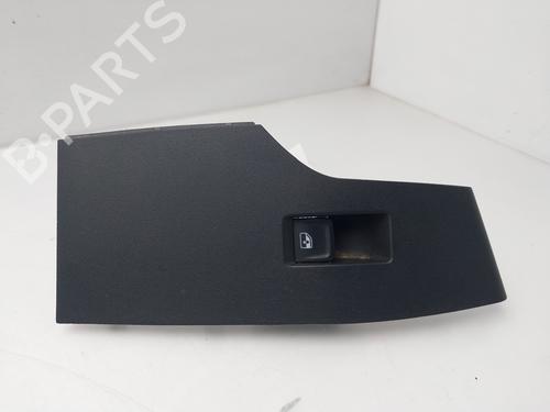 right-rear-window-switch-seat-arona-kj7-kjp-2017-33974840 main image