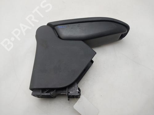 Used Armrest / Center console Armrest / Center console 36938699 36938699
