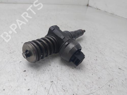 Injector VW PASSAT B5.5 (3B3) | BP31210880M100