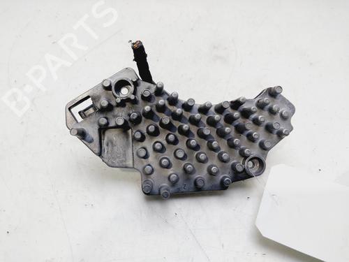 Used Heater resistor MERCEDES-BENZ E-CLASS T-Model (S210) E 320 T CDI (210.226) (197 hp) 30696088