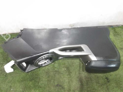 Armrest / Center console KIA SPORTAGE III (SL) 1.7 CRDi | BP7153248I20 