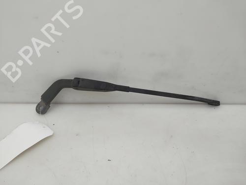 Used Rear windshield wiper arm Rear windshield wiper arm 38107153 38107153