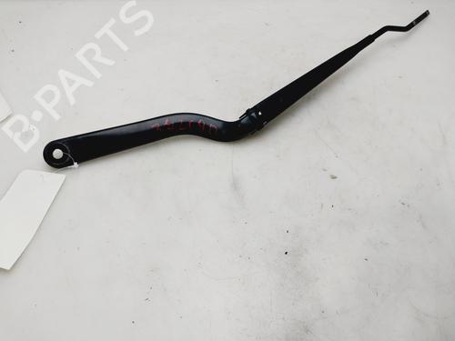 Used Front windshield wiper arm SMART FORFOUR Hatchback (453) 0.9 (453.044, 453.053) (90 hp) 26738838